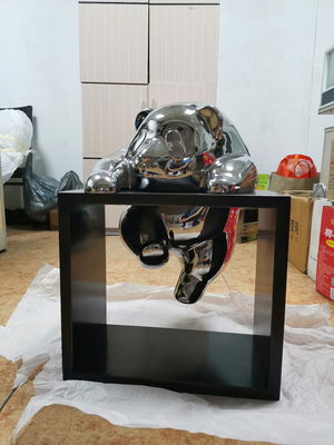 Статуя панды сада конспекта зеркала, взбираться окна сварила животные скульптуры